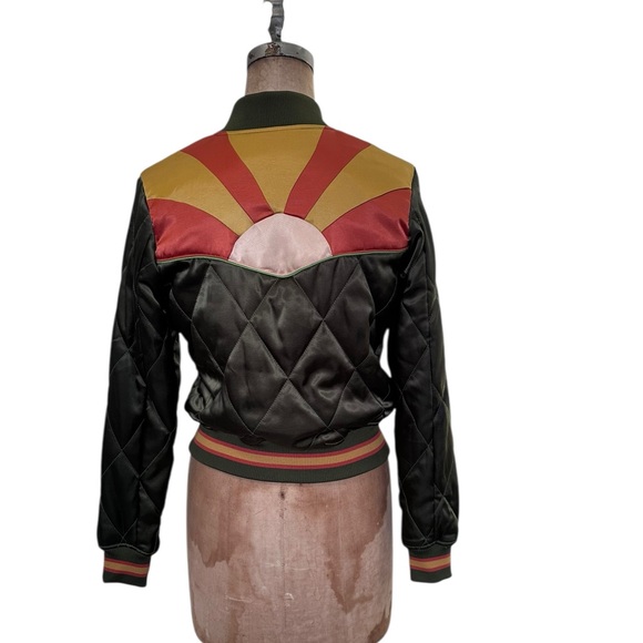 Classic Rock Couture Rising Sun Olive Green Women's Bomber Jacket Size S EUC - Picture 3 of 6